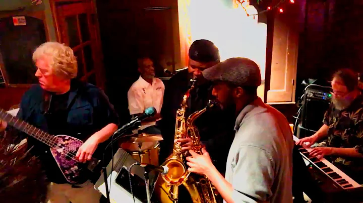 Gregory Thompkins' Old Skool plays Mercy Mercy