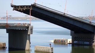 В НИКОЛАЕВЕ РАЗВЕЛИ ИНГУЛЬСКИЙ МОСТ В НИКОЛАЕВЕ РАЗВЕЛИ ИНГУЛЬСКИЙ МОСТ