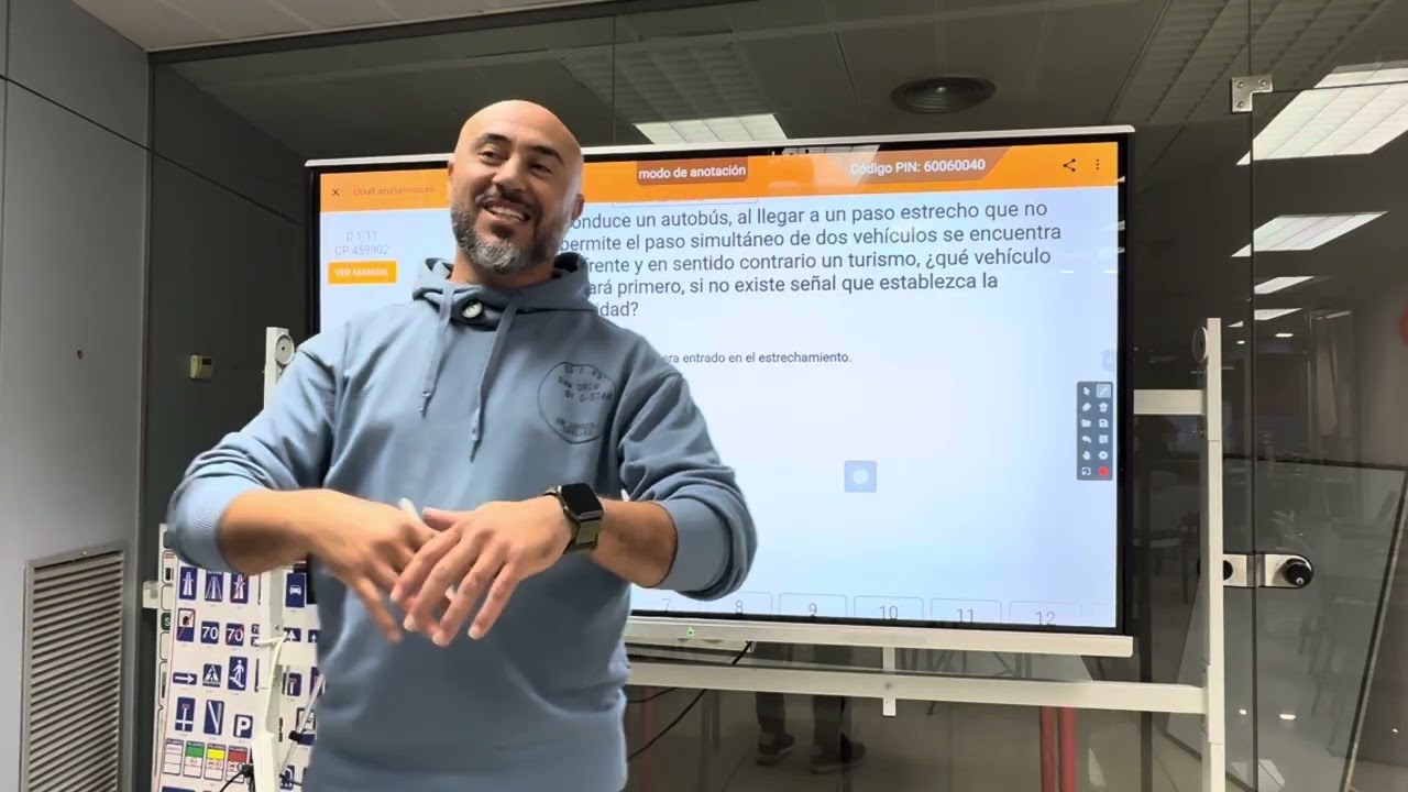 Prioridad en un estrechamiento para permiso de autobús explicado en Darija 