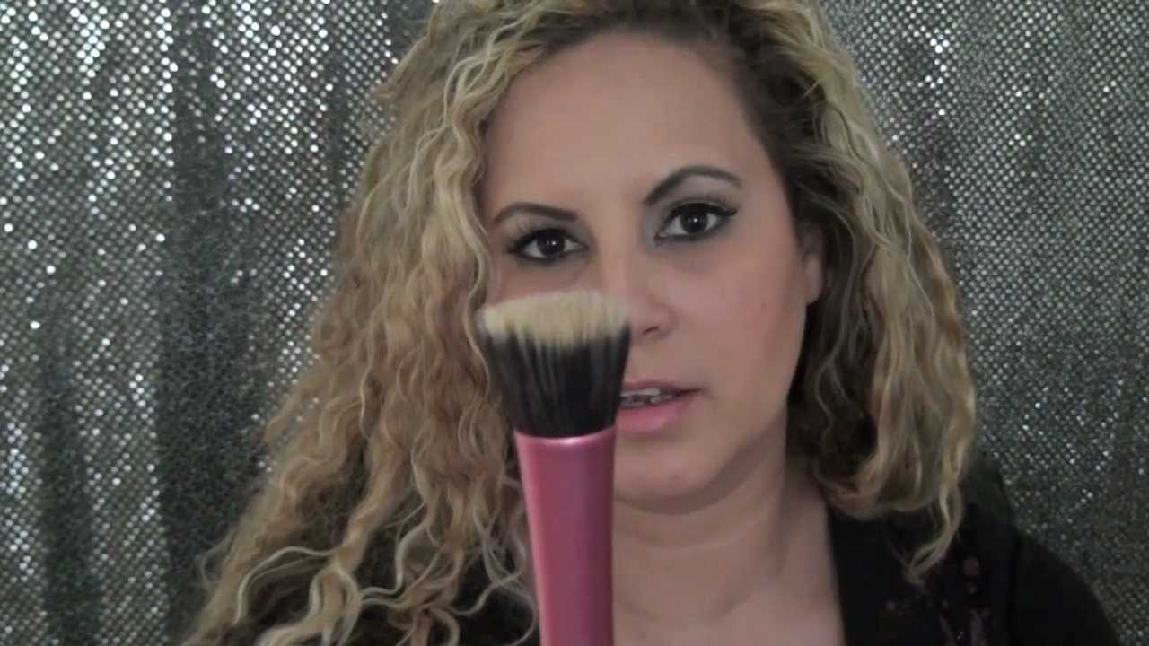 Real Technique Brush  REVIEW