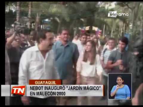 Nebot inauguró Jardín Mágico en Malecón 2000