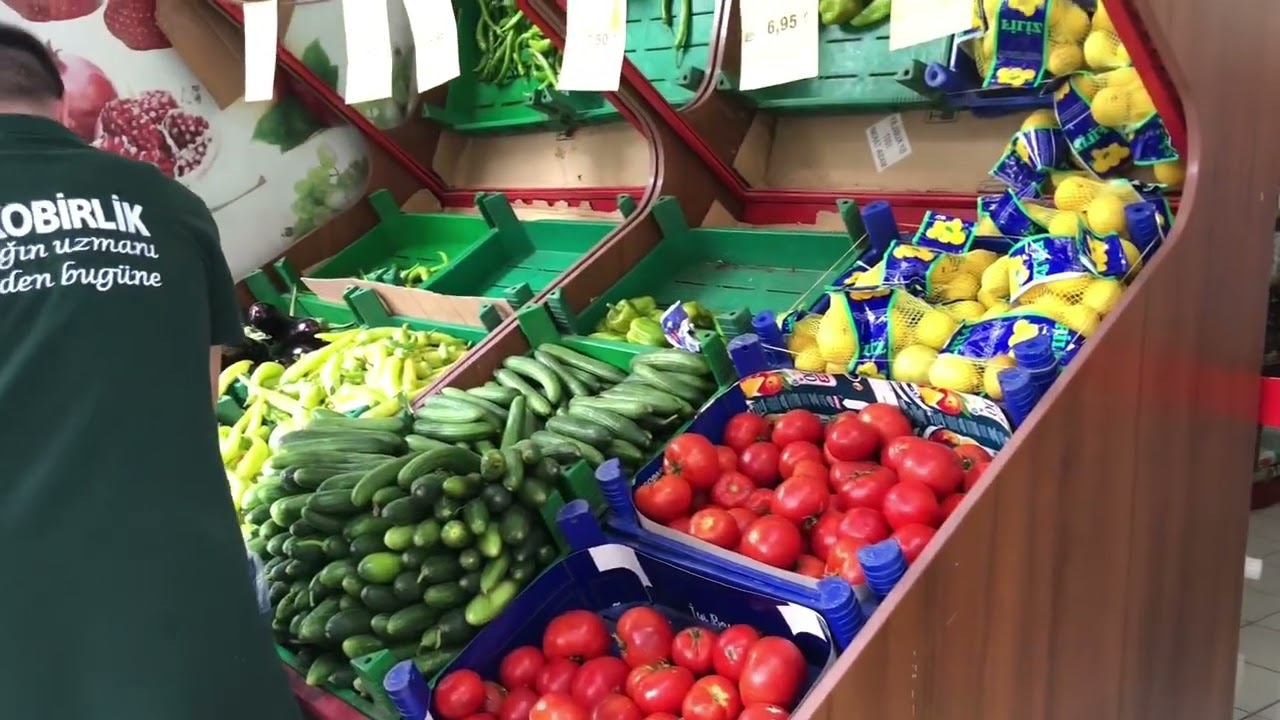 Ulubey Çarşı-Pazar dolaştık, alışveriş yaptık. Gurbetciler gelmiş🤗 #karadeniz #köy #fındıkbahçesi