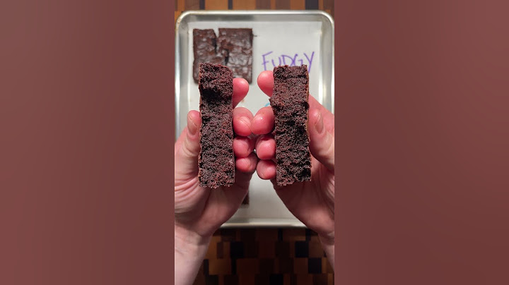 The Difference Between Fudgy vs Cakey vs Chewy Brownies #baking #brownie