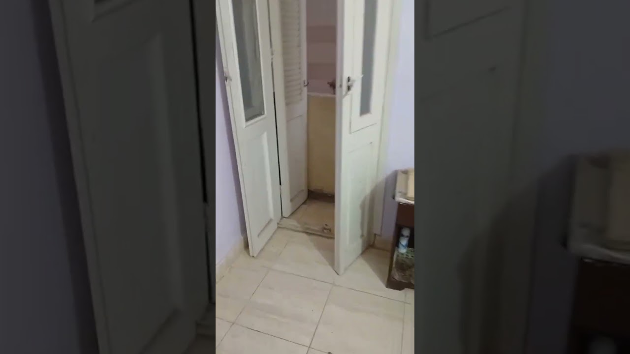 شقه قريب من نادي الشرطه وقريب من العوام للبيع 01279135547