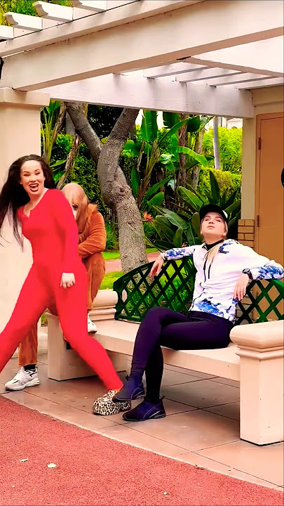 amazing video crazy girl #dance #funny #love #music #skgulfam #dj #remix #xmlprese #comedy