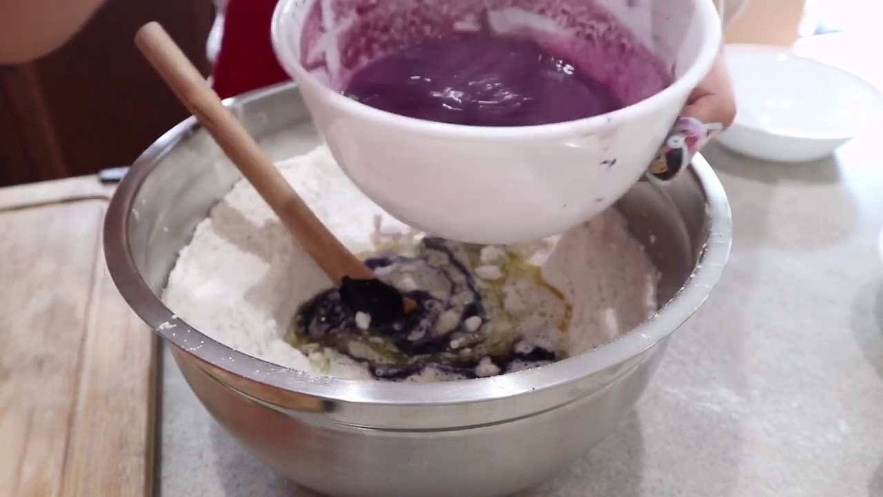 UBE CHEESE PANDESAL with UBE HALAYA 👩🏻‍🍳 ( Ep.1)