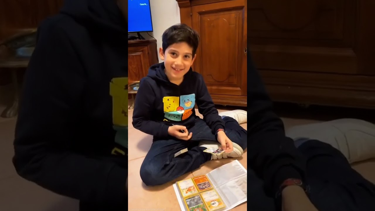 Michele Morrone saying a Merry Christmas to his fans +together with his Son's Marcus and Brando