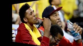 Lakers' Nick Young ejected for throwing punches after hard four