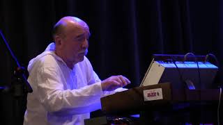 VELKÁ NAD VELIČKOU-Z koncertu světového jazzmana MARTINA KRATOCHVÍLA a kapely JAZZ Q na Horňácku