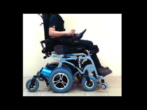 Video: Ia Tidak Berinspirasi Ketika Pengguna Kerusi Roda Berdiri