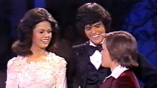 Donny & Marie Osmond - 'In My Little Corner Of The World / Johnny B. Goode / One Bad Apple'...