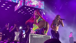 Anitta & Pabllo Vittar cantando “Sua Cara” nos Ensaios Da Anitta em São Paulo.