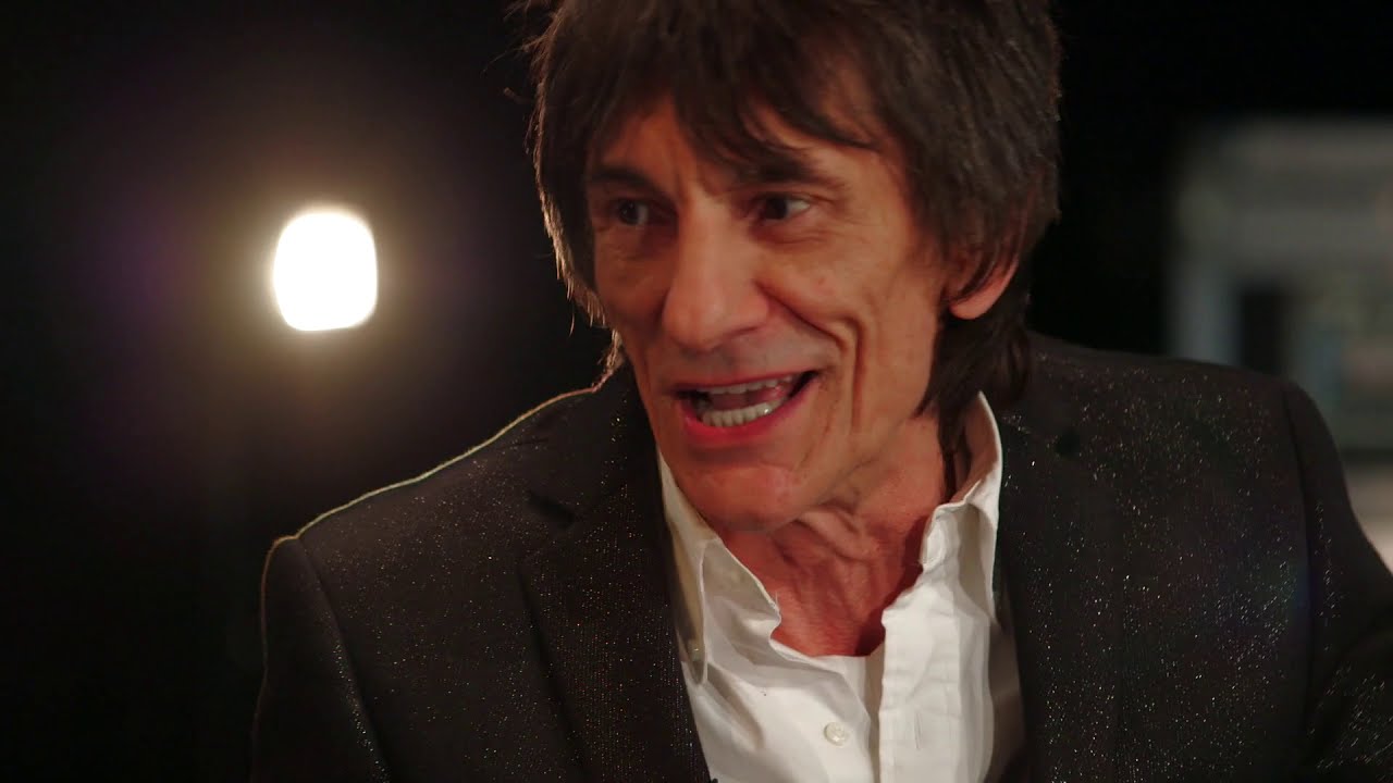 Watch Ronnie Wood on Eric Clapton, Jeff Beck & Jimmy Page on YouTube Watch Ronnie Wood on Eric Clapton, Jeff Beck & Jimmy Page on YouTube