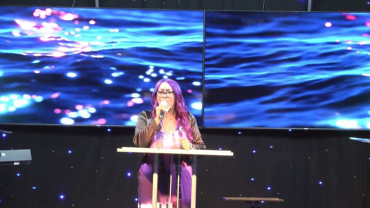 Crossroad Worship Center