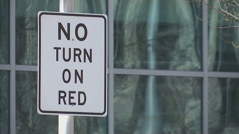 Hundreds of new no-turn-on-red signs to be installed in Indy Thursday