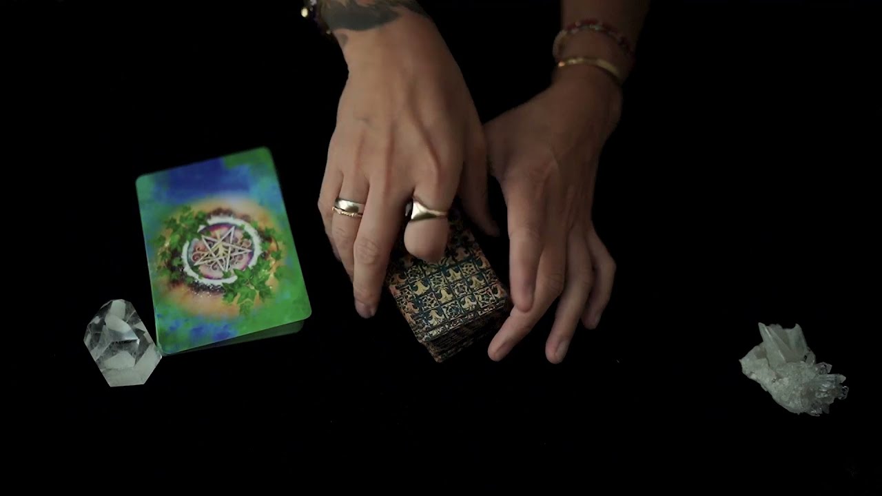 DIVINE FEMININE | THEY ARE AVOIDING YOU FOR THIS MAIN REASON | ALL ZODIAC TAROT READING