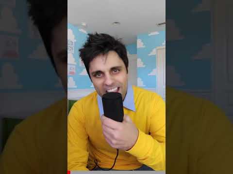 Roasting Ray William Johnson (@raywilliamjohnson) #shorts