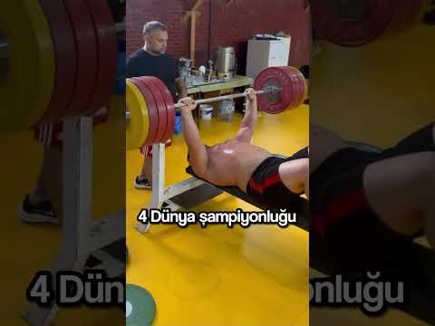 TÜRKİYENİN GURURU RIZA KAYAALP 200 KG BENCH PRESS