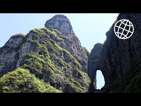 tianmen-mountain,-zhangjiajie,-hunan,-china-in-4k-ultra-hd