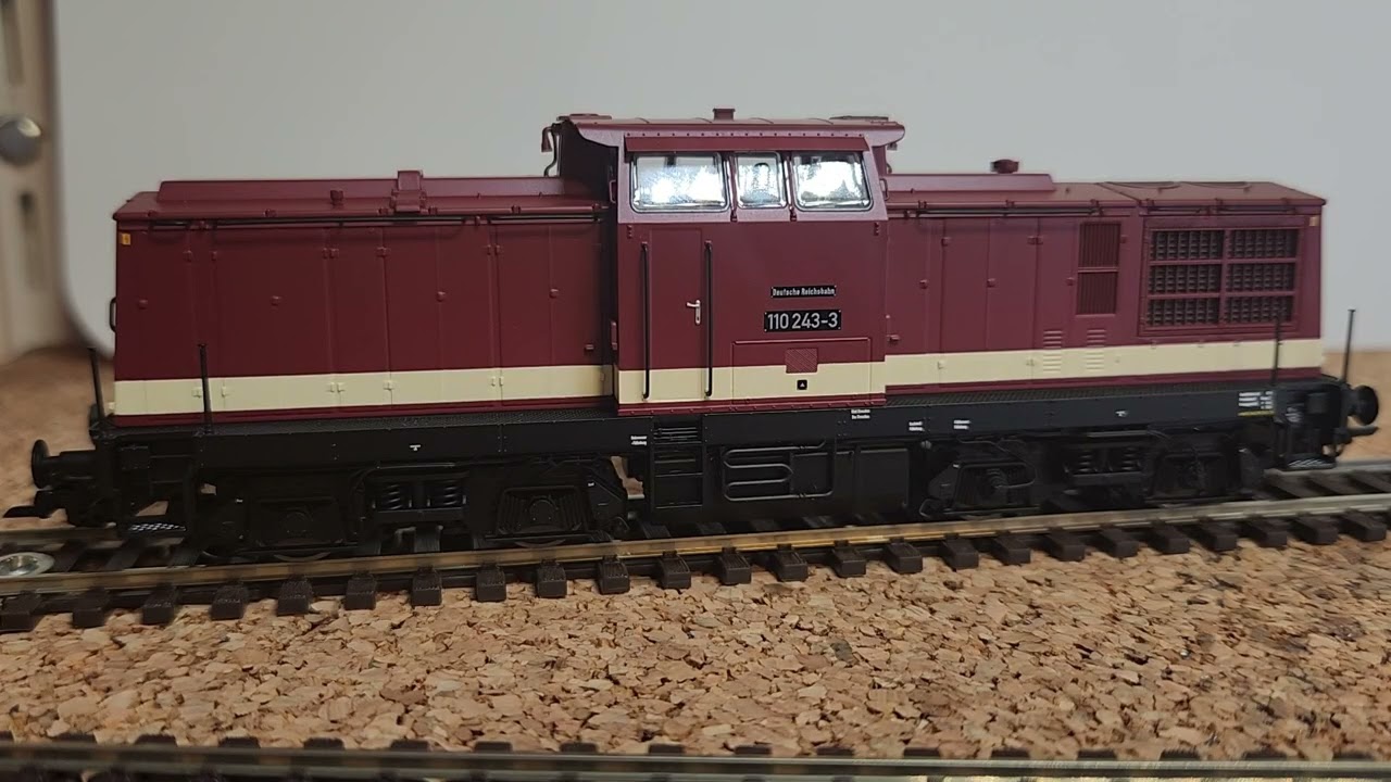 Brawa 41287 vs ESU 31761 - BR 110 DR H0 Soundvergleich