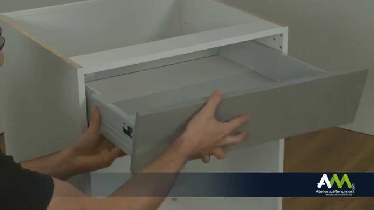 Monter un tiroir coulissant de meuble de cuisine - YouTube