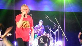 Mňága a Žďorp - Pořád tě mám rád & Autem nebo pěšky - Konstantinovy Lázně - 26.3.2016