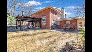 Ranch-style living: Spacious estate spans 10 acres in South Tulsa