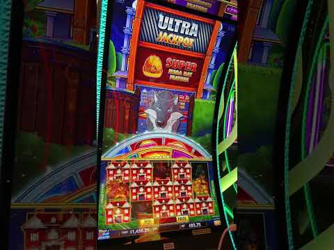 RealCasino Voices Nicole 720x1280 US Portrait