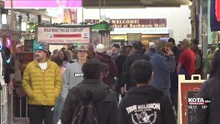 Shoppers flock to Uptown Rapid looking to save big on Black Friday