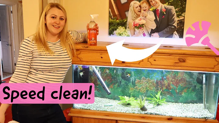 Speed clean my lounge with me!!