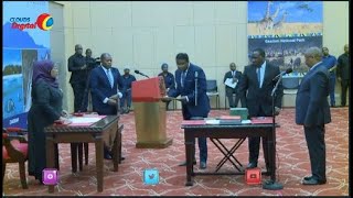 LIVE:  RAIS SAMIA SULUHU HASSAN AKIWAAPISHA VIONGOZI ALIOWATEUA APRILI 4, 2021 IKULU DAR ES SALAAM