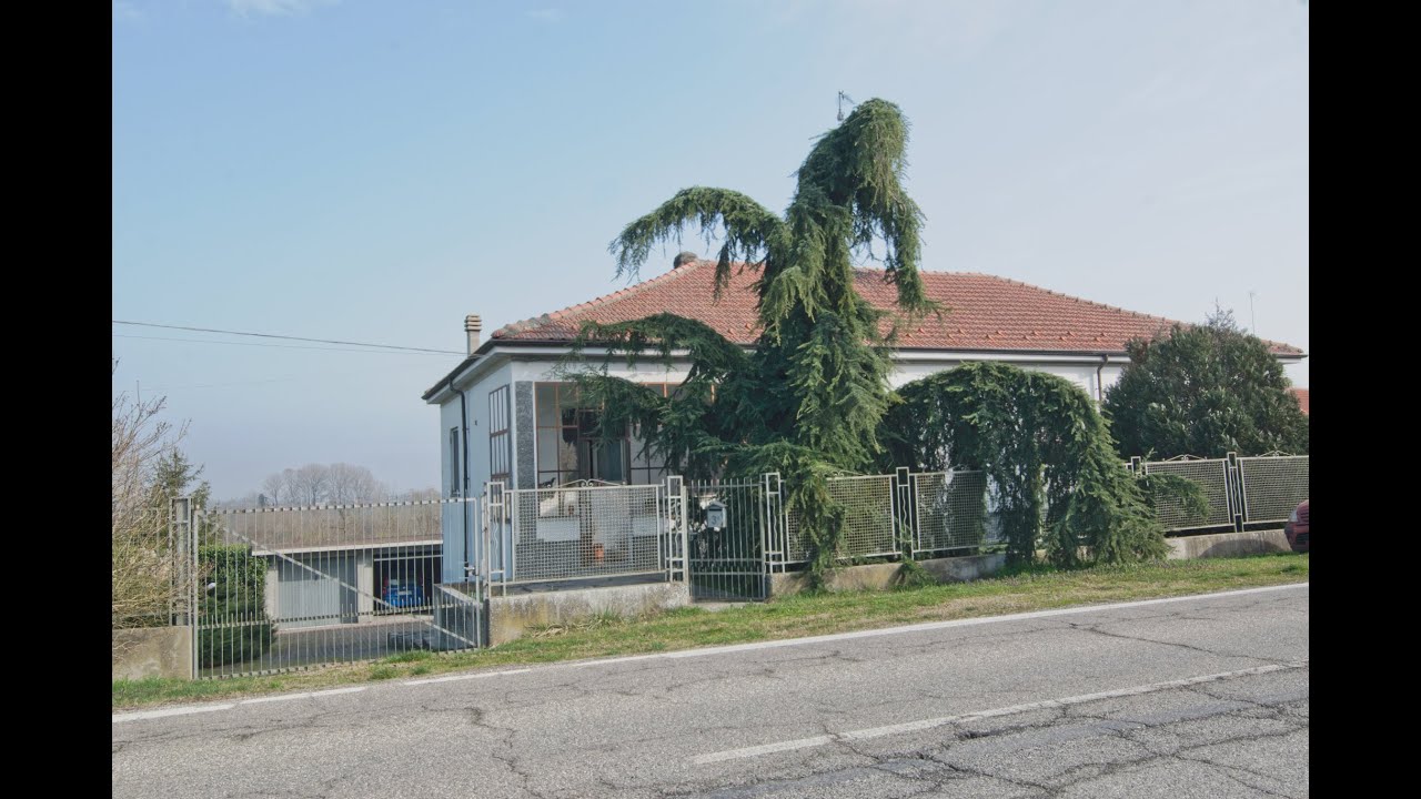 Villa singola con giardino a Casale Monferrato