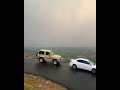 بيني وبينه عهد