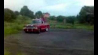 Moskvich pick up make donuts