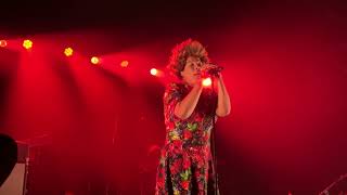 Macy Gray - Creep (cover Radiohead) - Live