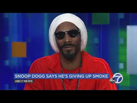 Snoop Dogg says he's quitting smoking 