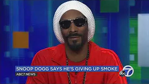 Snoop Dogg says he's quitting smoking