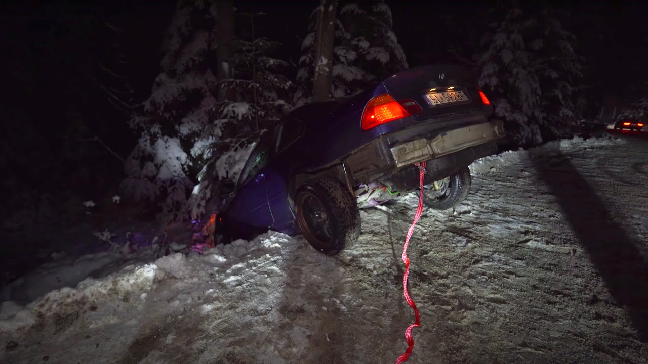 Samochód w ROWIE... Skutery śnieżne w górach! SUBARU kulig