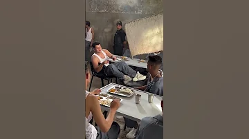 انت اخويا زميلي أنا في ضهرك احناصيع منحرفين عصام صاصا وأمين خطاب توزيع كيمو الديب 