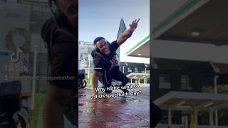 The extreme wind in #CapeTown #SouthAfrica๐
Itโs disrespectful ๐คฆ๐พโโ๏ธ #Wind #Hide #Laugh #Comedy