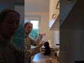 Dobro jutro moji dragi prijatelji pravim sebi dorucak pogledajte Video klip pozdrav za vas