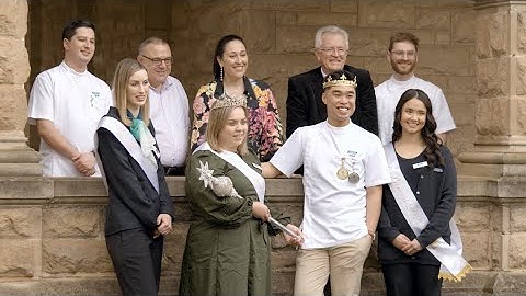 2022 National Pharmacies Christmas Pageant - Meet The Royal Family