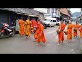 Monk of Laos(라오스 동자승 탁발장면)