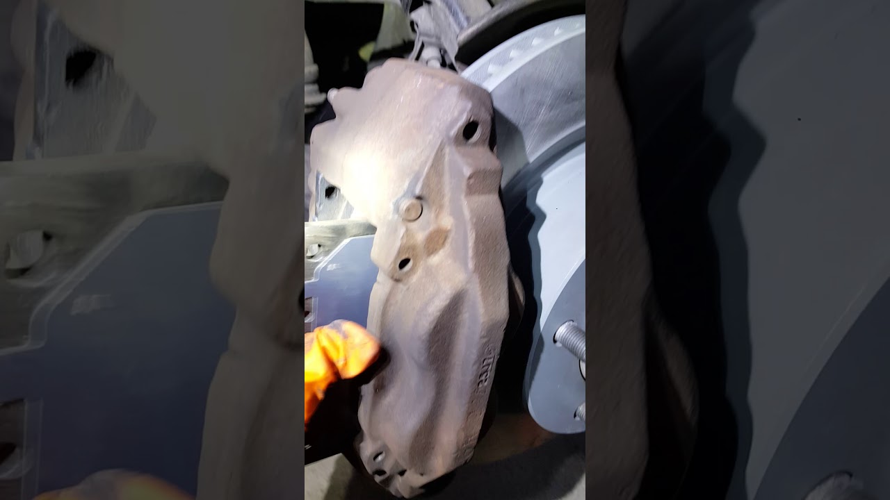 Toyota Tundra 5.7 4.7 2007 al 2017 Cómo cambiar frenos de enfrente