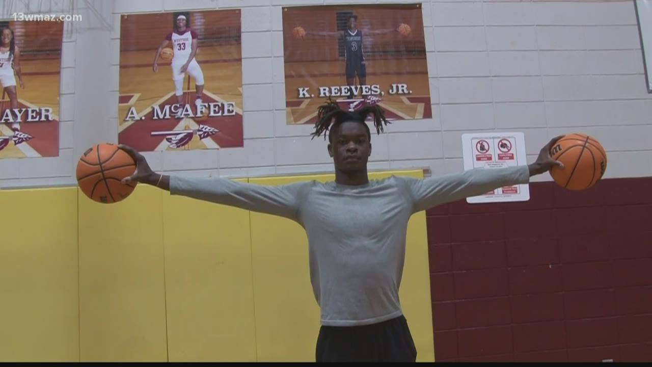 Central Georgia athlete Kowacie Reeves Jr. possibly high school's best basketball player