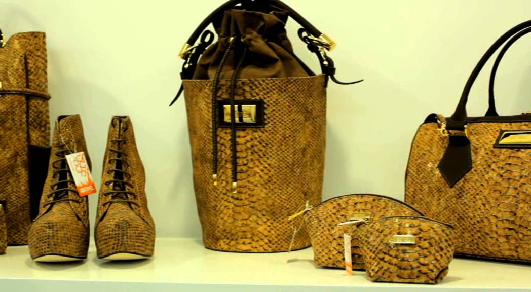 Artipel Versão Inglesa YouTube