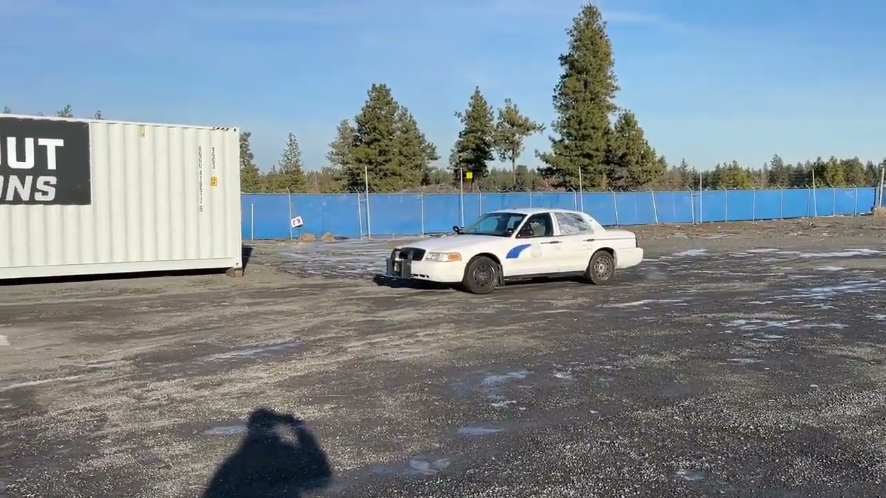 2009 FORD CROWN VICTORIA For Sale