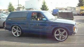 BET IT UP KUSTOMS S10 BLAZER ON 2'S & 4'S IROC'S BURNOUT/DRIFT