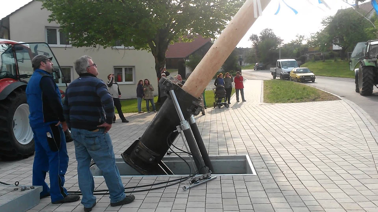 Antdorf Maibaum aufstellen 2024 -4K-