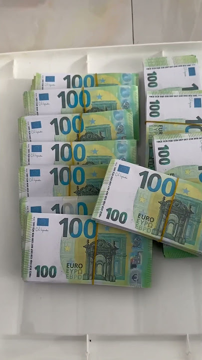 💶€300K Euro Cash Money #cash #million #money #eur #euro #millionaire